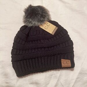 NEW! Adult CC Beanie Thick Cable Knit Black Faux Fur Pom Pom